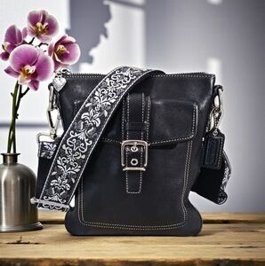 Coach Hamilton Luxury Leather Swing Bag W/wallet & Embroidered Strap
